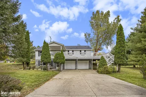 4811 Otter Lk, Otter Lake, MI 48464