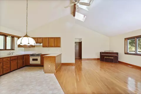 111 Loomis, Clio, MI 48420 photo 7