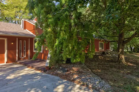 111 Loomis, Clio, MI 48420 photo 3