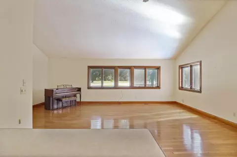 111 Loomis, Clio, MI 48420 photo 15