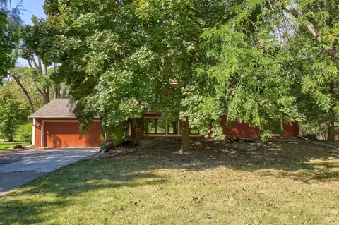 111 Loomis, Clio, MI 48420 photo 2