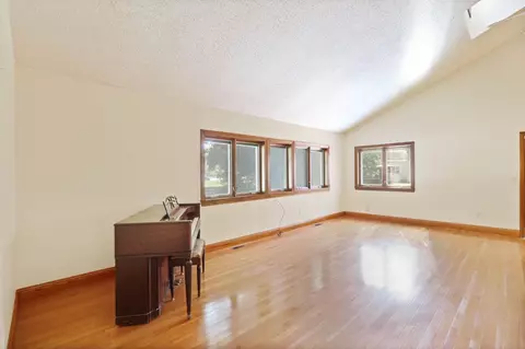 111 Loomis, Clio, MI 48420 photo 9