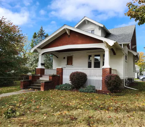 2500 Fitzhugh, Bay City, MI 48708