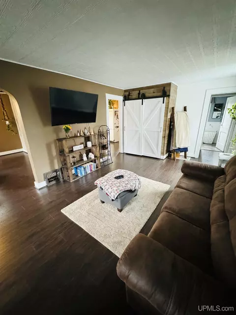 550 River, Ishpeming, MI 49849 photo 9