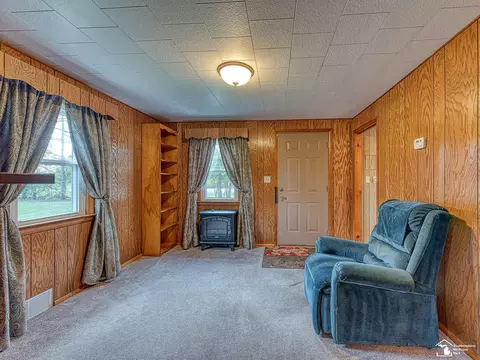 1929 Fix, Monroe, MI 48162 photo 4