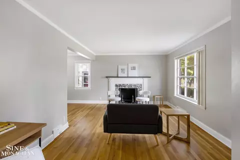 Living - 1653 Bournemouth, Grosse Pointe Woods, MI 48236 photo 2 of 5