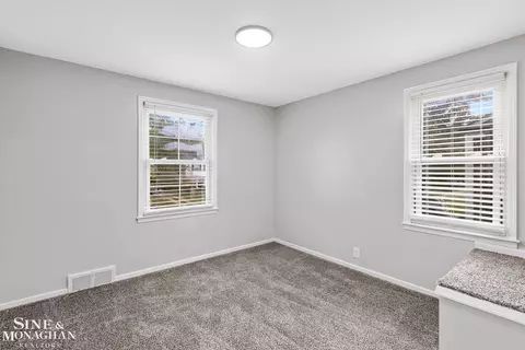 Bedroom - 1653 Bournemouth, Grosse Pointe Woods, MI 48236 photo 2 of 4