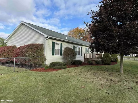 Exterior - 232 Weitzel, Bad Axe, MI 48413 photo 2 of 4