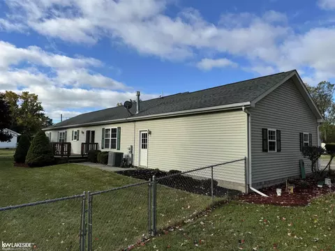 Exterior - 232 Weitzel, Bad Axe, MI 48413 photo 1 of 4