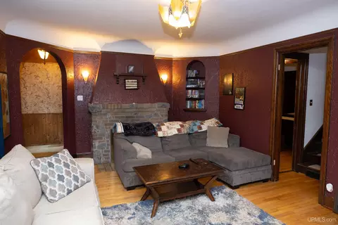 Living - 408 N Maple, Ishpeming, MI 49849 photo 3 of 4