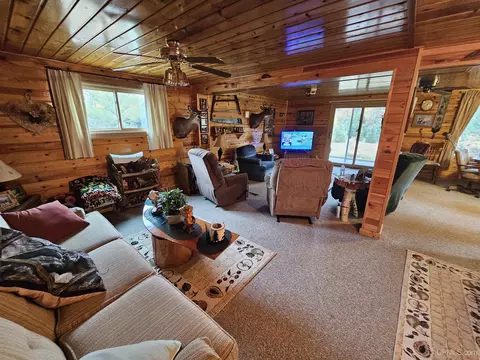 Living - 14851 Co Rd Cs, Ishpeming, MI 49849 photo 3 of 3