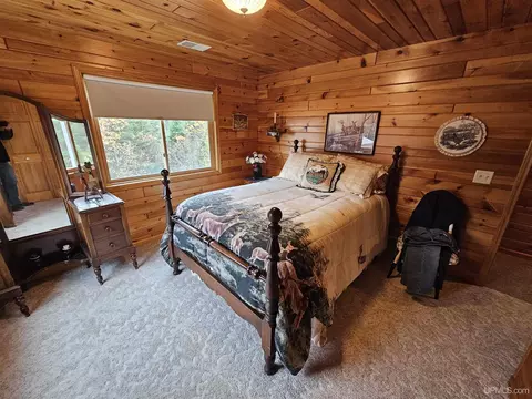 Bedroom - 14851 Co Rd Cs, Ishpeming, MI 49849 photo 4 of 10
