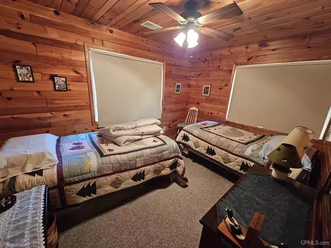 Bedroom - 14851 Co Rd Cs, Ishpeming, MI 49849 photo 7 of 10