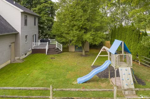 982 Eagle Rdg, Temperance, MI 48182 photo 29