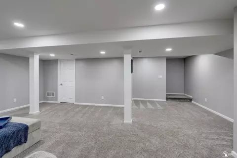982 Eagle Rdg, Temperance, MI 48182 photo 27
