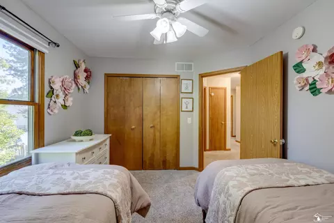 982 Eagle Rdg, Temperance, MI 48182 photo 26