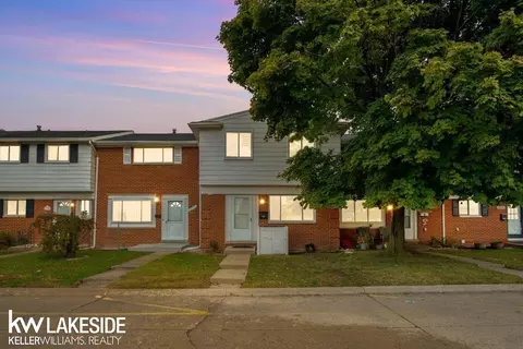 19711 Abrahm, Clinton Township, MI 48035