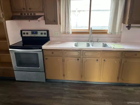 1006 N Second, Ishpeming, MI 49849 photo 20