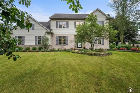 8360 Doulton, Lambertville, MI 48144