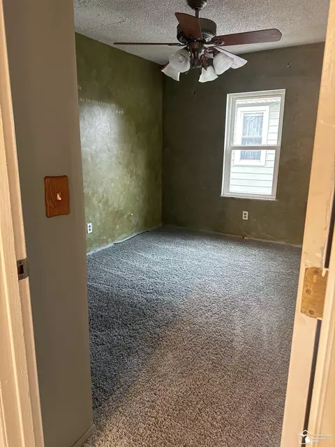 Bedroom - 422 Riverview, Monroe, MI 48162 photo 4 of 6