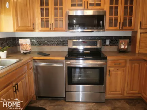1212 Devonshire, Owosso, MI 48867 photo 7