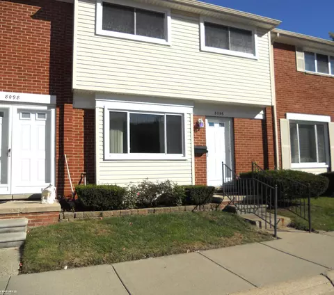 8096 Farnum, Warren, MI 48093