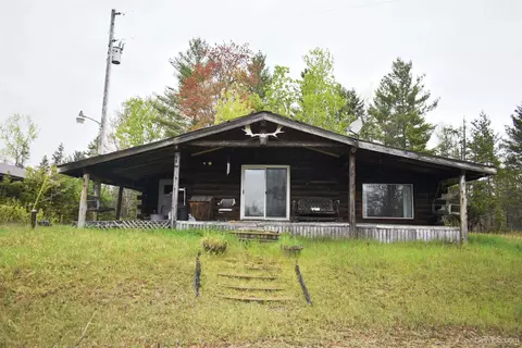 21161 N Pach, Perronville, MI 49873