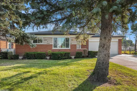 Exterior - 32048 Bradner, Warren, MI 48088 photo 2 of 5