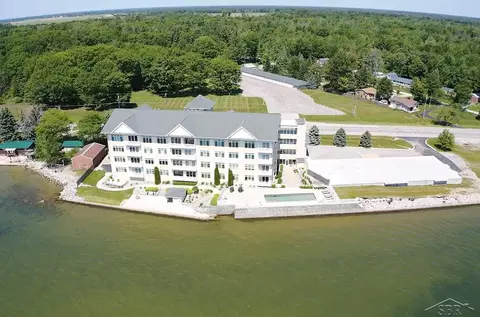 576 N Huron #204, Au Gres, MI 48703 photo 26