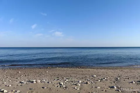 001 W Superior Dunes, Grand Marais, MI 49868
