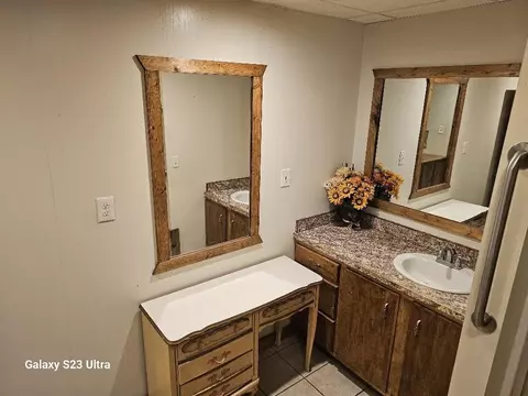 Bath - 4811 4831 Frst, Harrison, MI 48625 photo 3 of 3