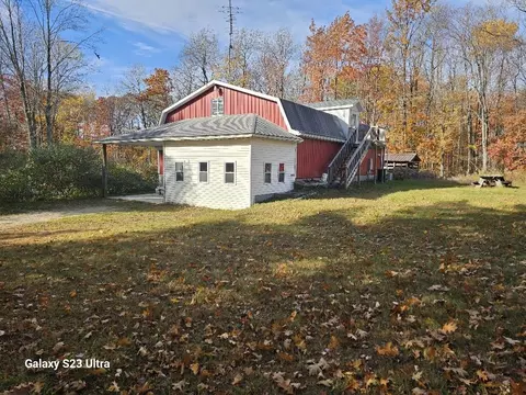 Exterior - 4811 4831 Frst, Harrison, MI 48625 photo 2 of 8
