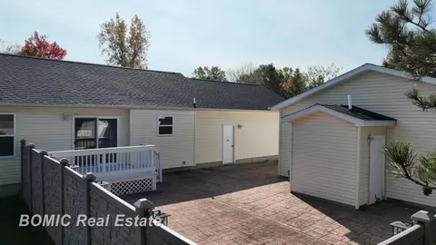 Exterior - 2505 Dodge, Clio, MI 48420 photo 6 of 8