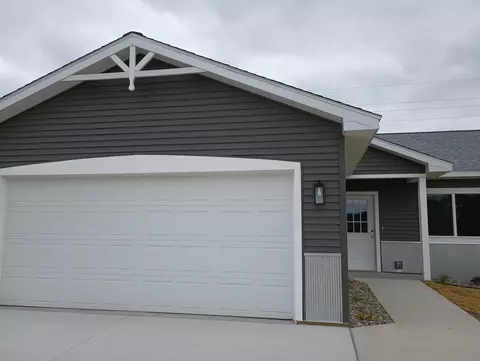 1004 Pheasant # 5, Gladwin, MI 48624 photo 7