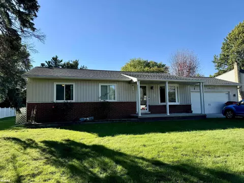 38075 Winkler, Harrison Township, MI 48045