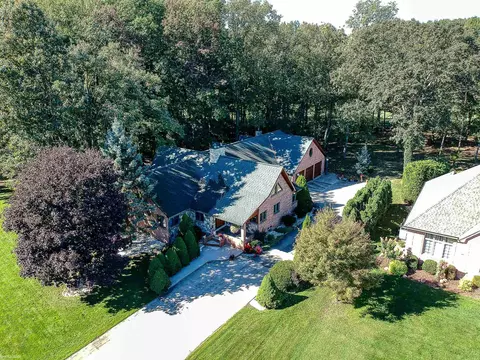 View/Area - 16 Golfside, Saint Clair, MI 48079 photo 2 of 5