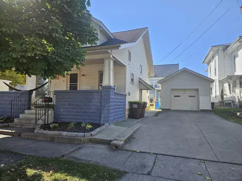Exterior - 148 E Maple, Adrian, MI 49221 photo 2 of 4