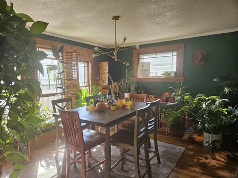 Dining - 148 E Maple, Adrian, MI 49221 photo 2 of 4