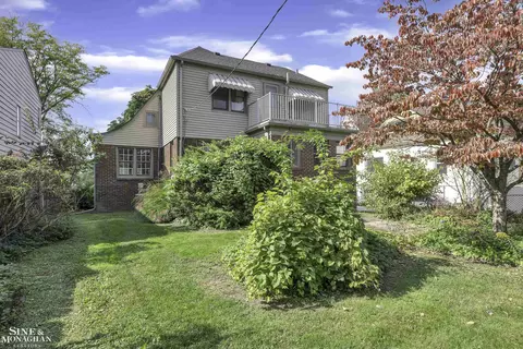 Exterior - 734 Neff, Grosse Pointe, MI 48230 photo 2 of 4