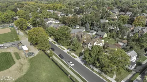 View/Area - 734 Neff, Grosse Pointe, MI 48230 photo 5 of 6