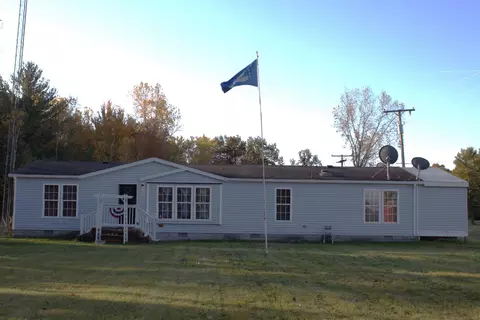 6990 Burns Line, Lexington, MI 48450
