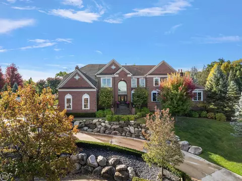 6500 Adams, Washington Township, MI 48094