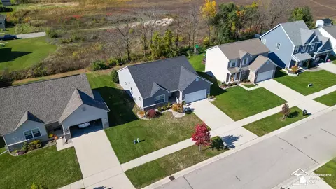 View/Area - 2131 Gunnison, Monroe, MI 48162 photo 1 of 5