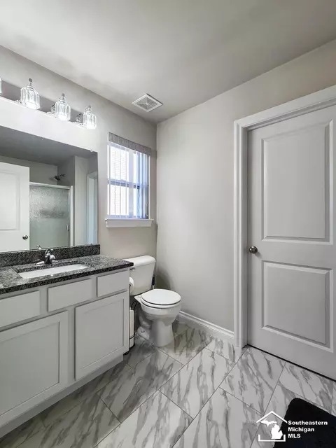 Bath - 2131 Gunnison, Monroe, MI 48162 photo 2 of 4