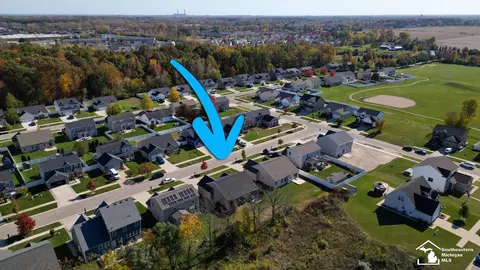 View/Area - 2131 Gunnison, Monroe, MI 48162 photo 3 of 5