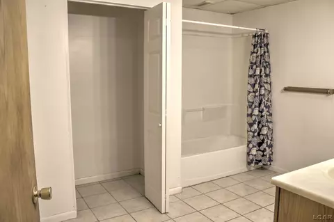 Bath - 3166 Cobblestone, Tecumseh, MI 49286 photo 6 of 6