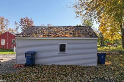 Exterior - 803 Moore, Davison, MI 48423 photo 11 of 14
