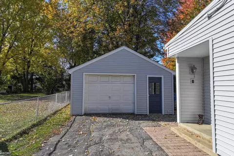 Exterior - 803 Moore, Davison, MI 48423 photo 6 of 14
