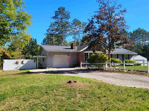 Exterior - 1552 N Shaw, Gladwin, MI 48624 photo 3 of 10