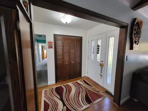 Entry Way - 1552 N Shaw, Gladwin, MI 48624 photo 2 of 5